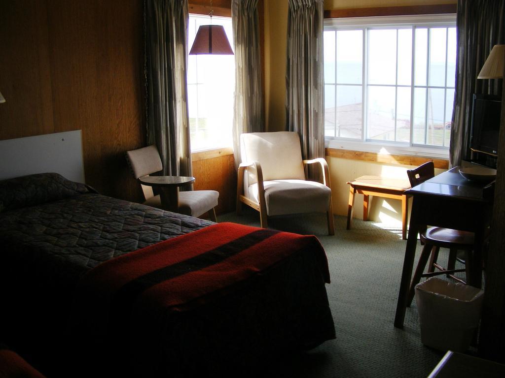 Hotel Motel Bon Accueil Rivière-la-Madeleine Szoba fotó